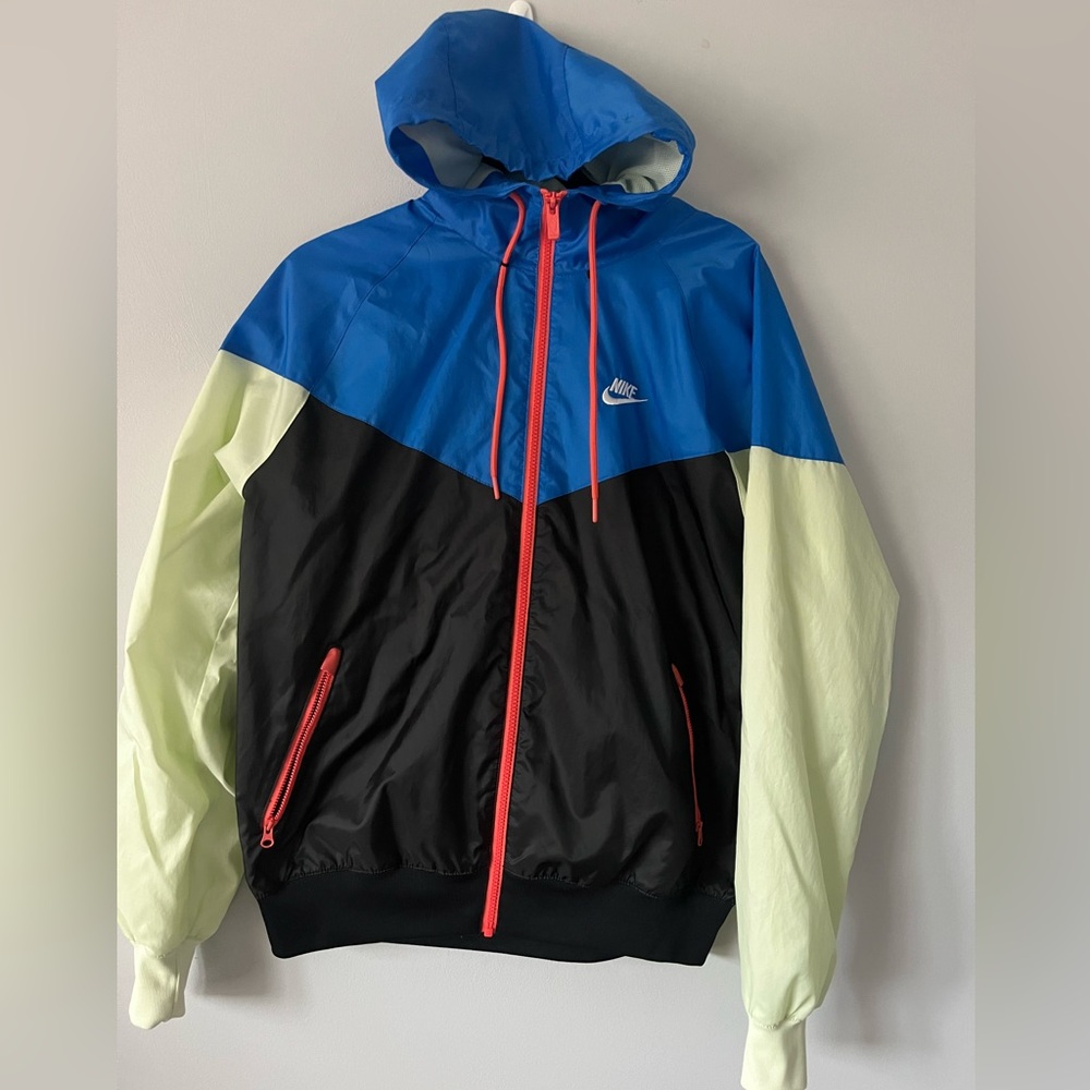 Nike Windrunner (S)